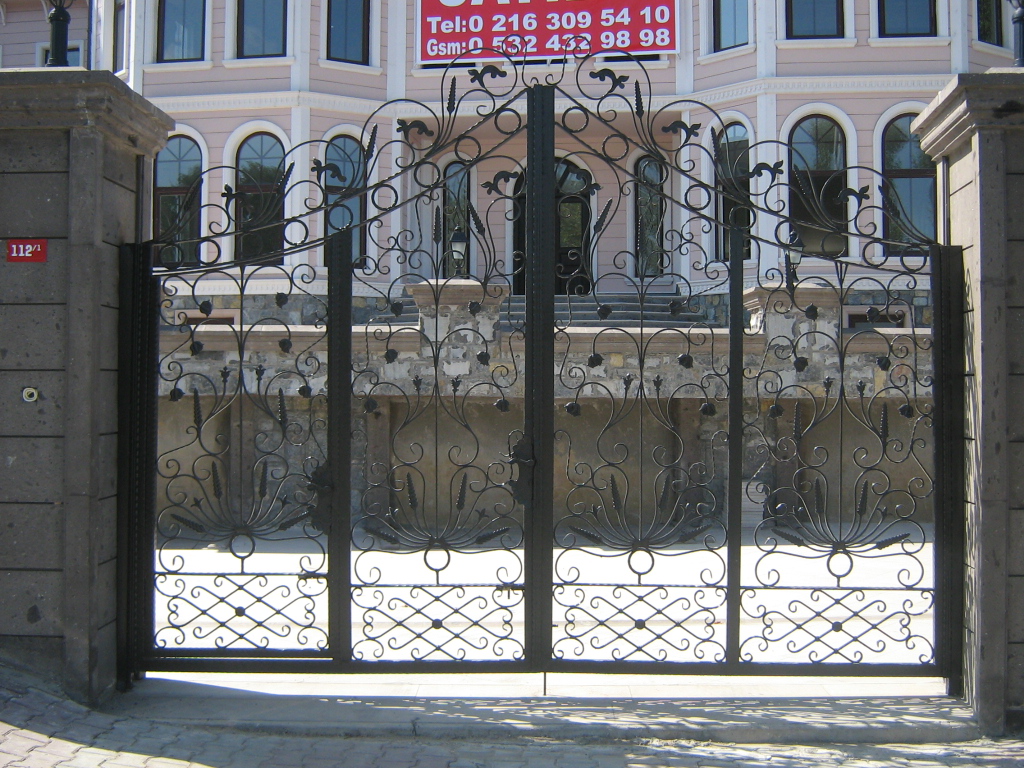 Nevon Ferforje Bahçe Kapısı, Raylı Kapı, Garaj Kapısı, Bina Giriş Kapısı