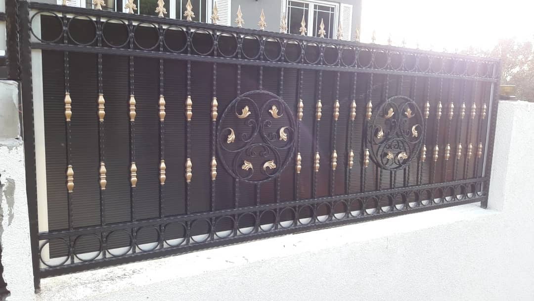 Nevon Ferforje Raylı Kapı